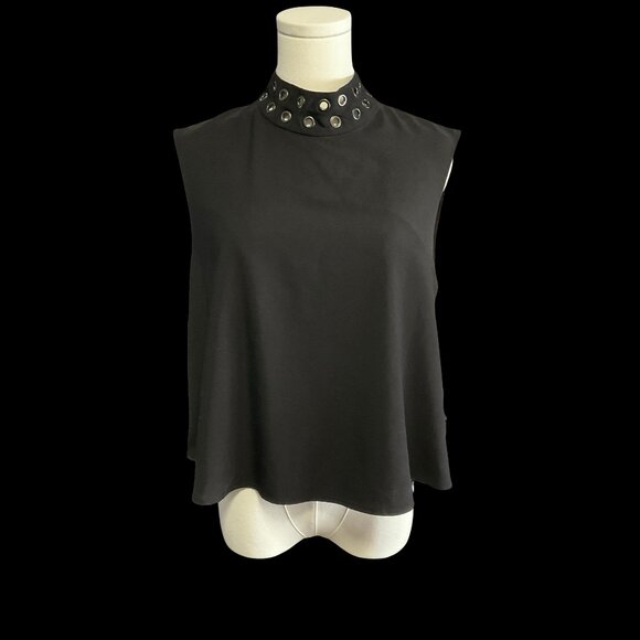 👗5/$25 - Black High Neck Sleeveless Top w/ Grommet Details - Picture 1 of 2